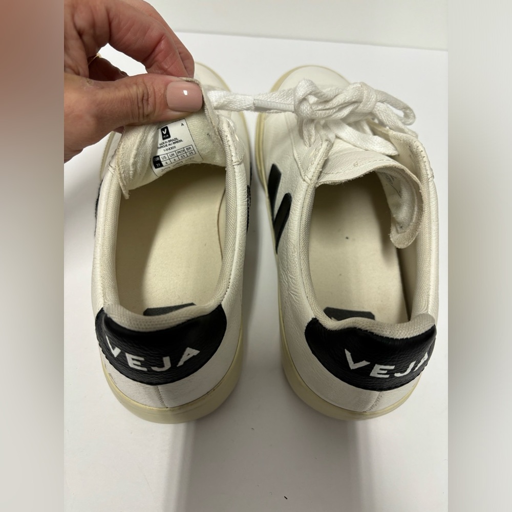 VEJA Campo White Black Tan Leather Lace Up Sneaker Women’s Size 6 - Picture 5 of 6
